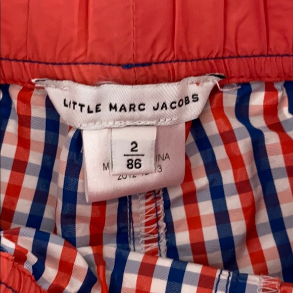 Little Marc Jacobs shorts. Size 2 - Picture 2 of 2